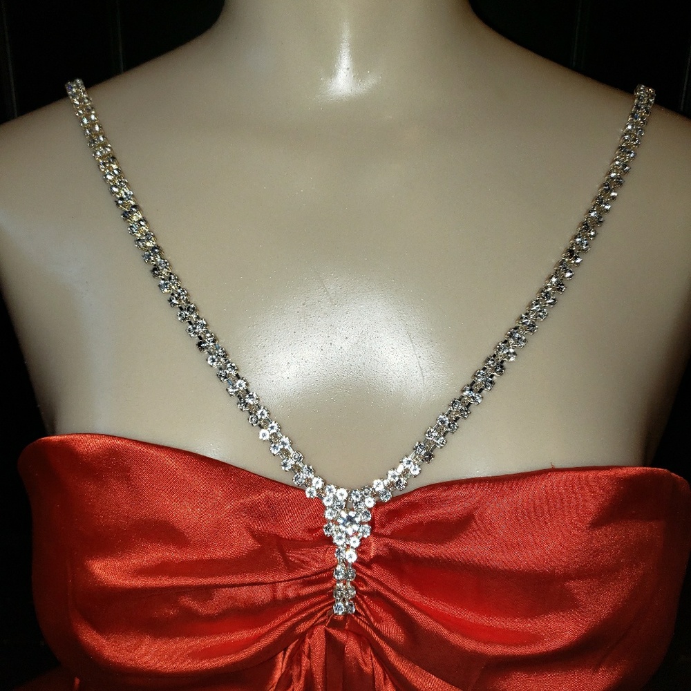 Nox - Picture 2 of 4